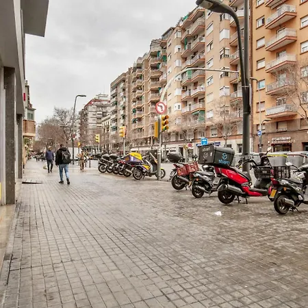 Blueground Les Corts Balcony Nr Camp Nou Bcn-82 Barcelona